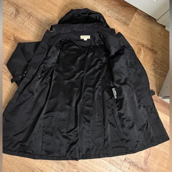 MICHAEL Michael Kors Black Trench Coat Size Small Gold Button Down Hooded - Picture 11 of 13